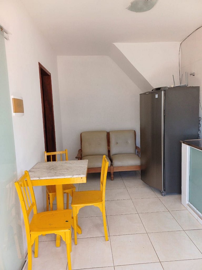 WB 01 Comfortable Apartment Steps from Rua das Pedras !