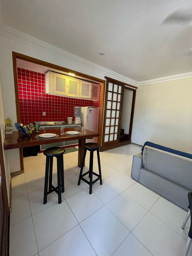 WB06 Rua das Pedras ! Apartamento c/ 02 quartos Confortável