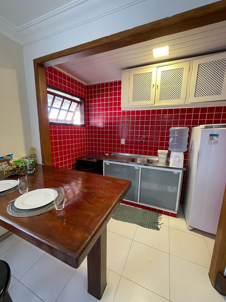 WB06 Rua das Pedras ! Apartamento c/ 02 quartos Confortável