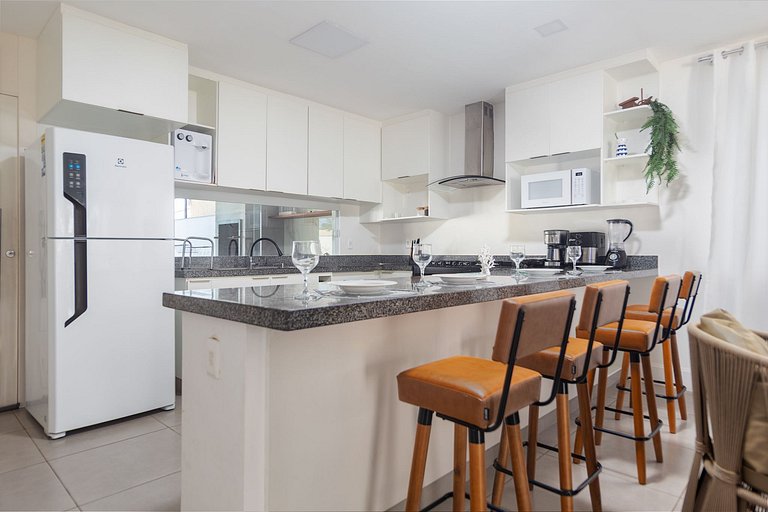 WB03 Linda casa con piscina área gourmet privativa!