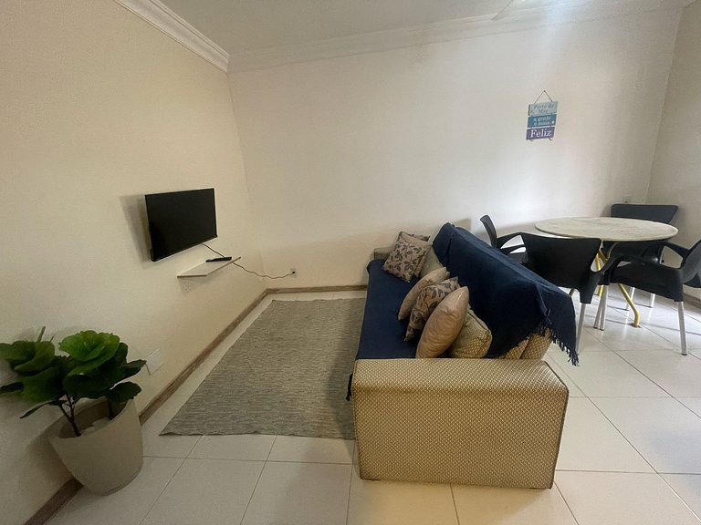 WB06 Rua das Pedras ! Apartamento c/ 02 quartos Confortável