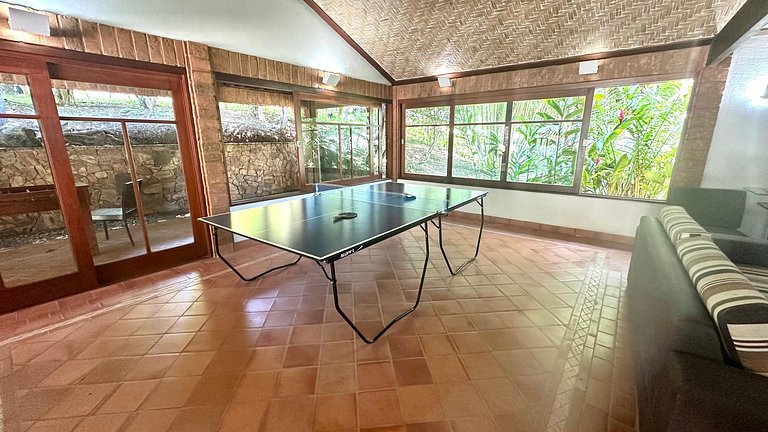 centro! casa c/ 3 suítes a Passos da Rua das Pedras !
