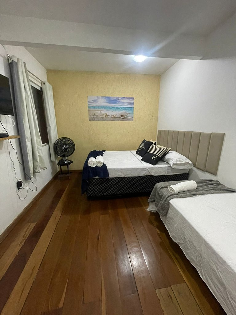 WB 01 Comfortable Apartment Steps from Rua das Pedras !