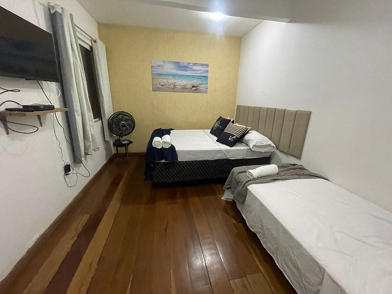 WB 01 Comfortable Apartment Steps from Rua das Pedras !