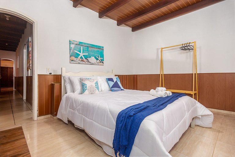 WB10Casa limone c/ churrasqueira e ducha,6 quartos. Geribá !