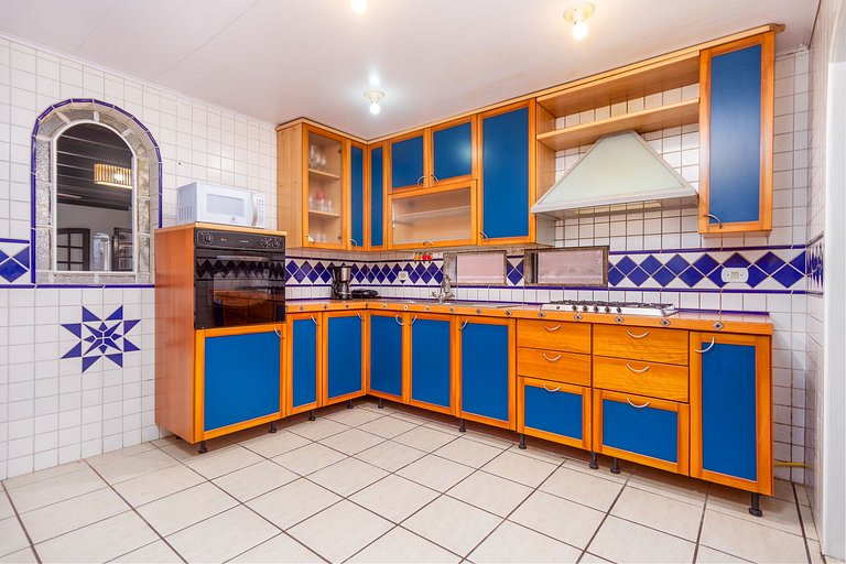 WB10. ¡A pie a Geribá! Casa con 6 dormitorios, parrilla y du