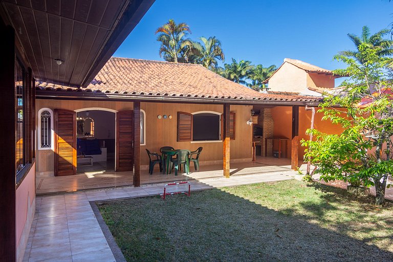 WB10Casa limone c/ churrasqueira e ducha,6 quartos. Geribá !