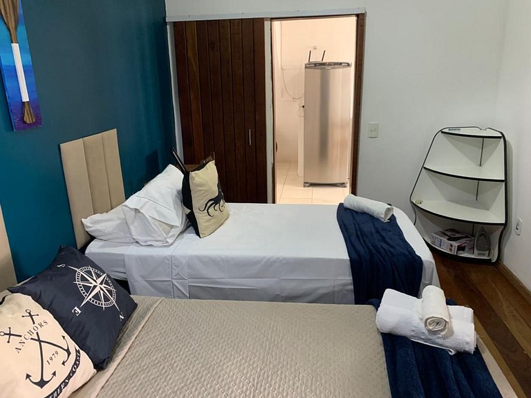 WB 01 Comfortable Apartment Steps from Rua das Pedras !