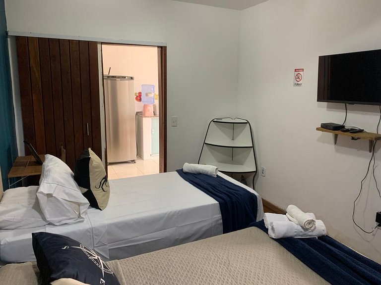 WB 01 Comfortable Apartment Steps from Rua das Pedras !