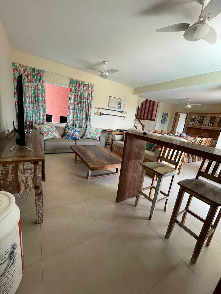 Casa com Vista para Geribá e Ferradurinha 5 Quartos, Piscina