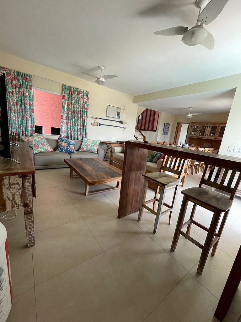 Casa com Vista para Geribá e Ferradurinha 5 Quartos, Piscina