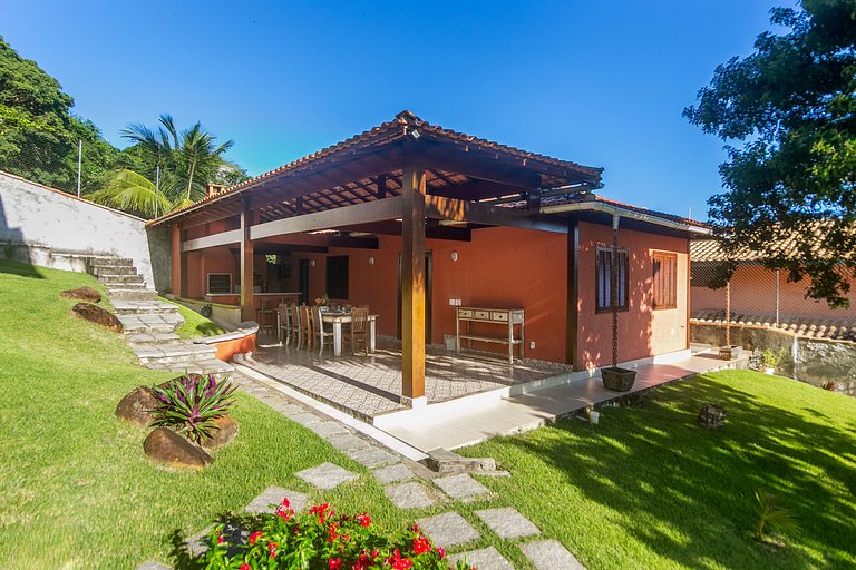 Casa com Vista para Geribá e Ferradurinha 5 Quartos, Piscina