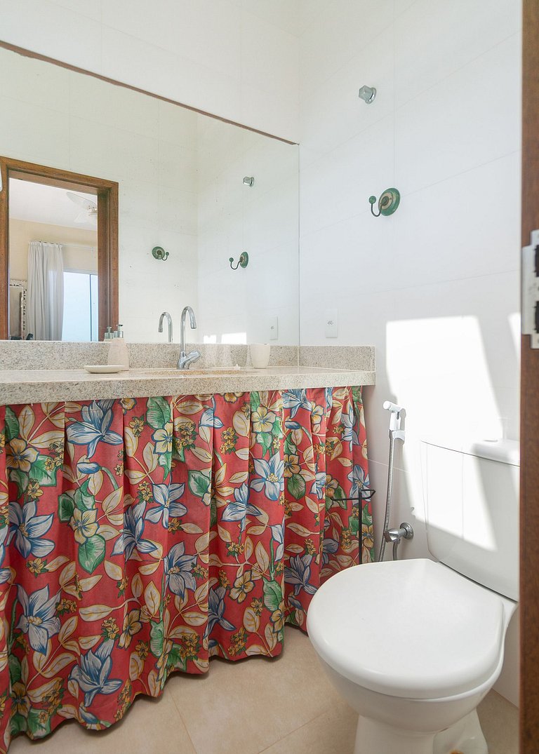 Casa com Vista para Geribá e Ferradurinha 5 Quartos, Piscina