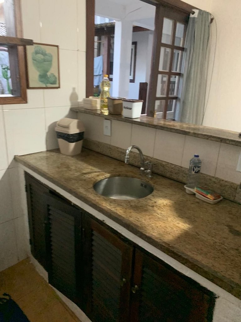 WB07 Rua das Pedras ! Apartamento c/ 02 quartos