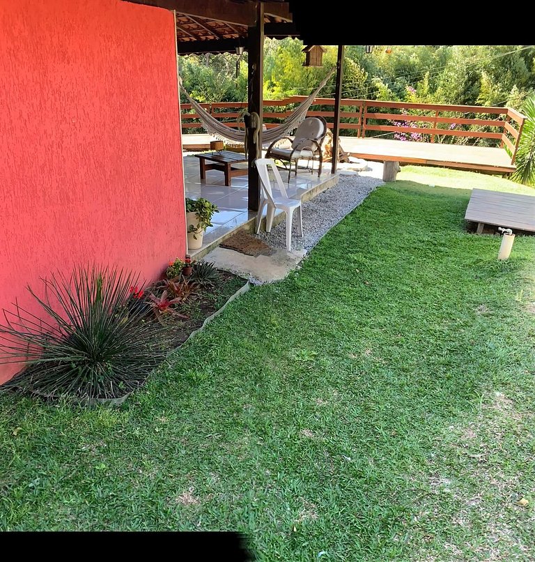 Refúgio em Friburgo | Deck e Churrasqueira