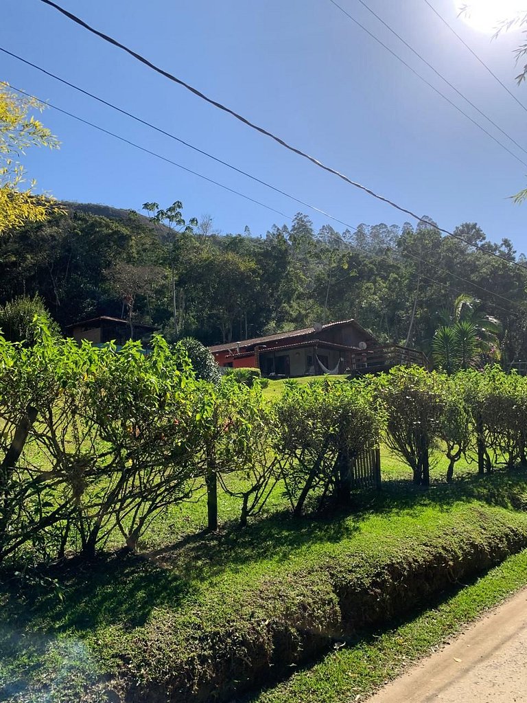 Refúgio em Friburgo | Deck e Churrasqueira
