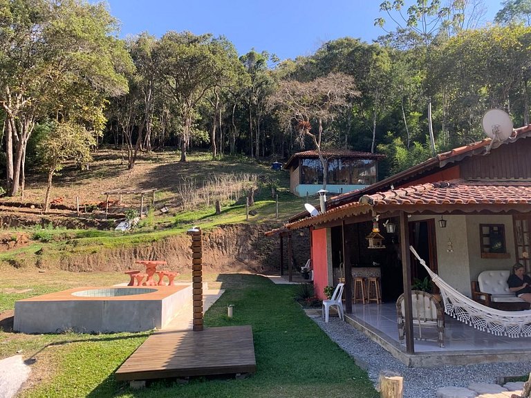 Refúgio em Friburgo | Deck e Churrasqueira