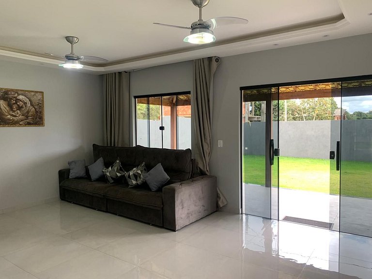 Wb16-Casa Completa com Piscina e Churrasqueira