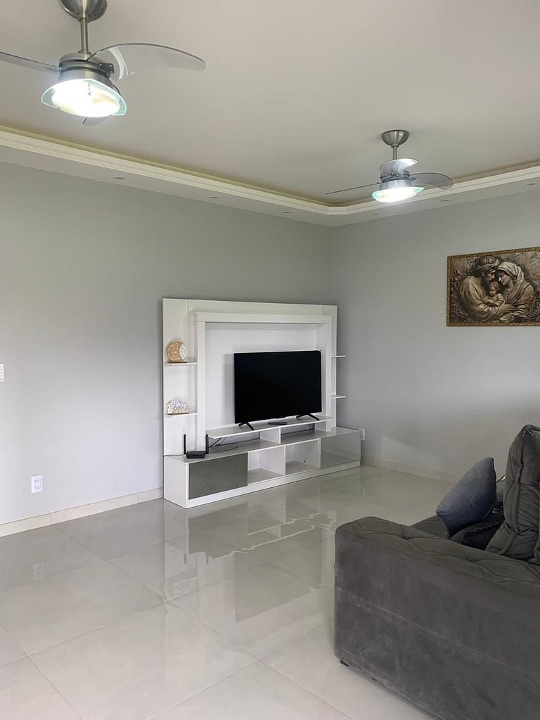 Wb16-Casa Completa com Piscina e Churrasqueira